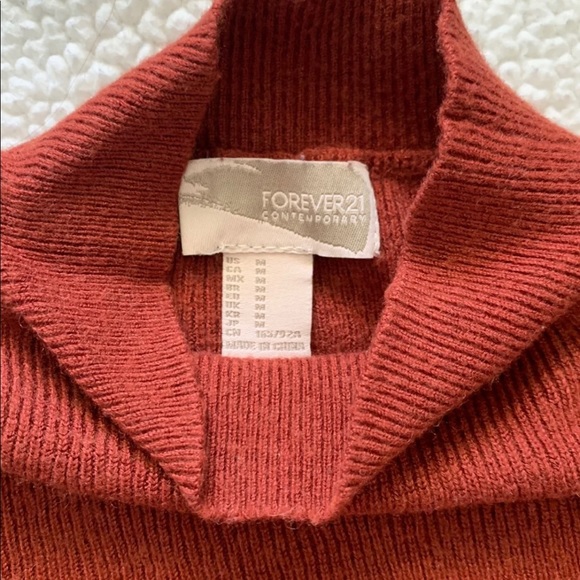 Knit pullover - Picture 2 of 4